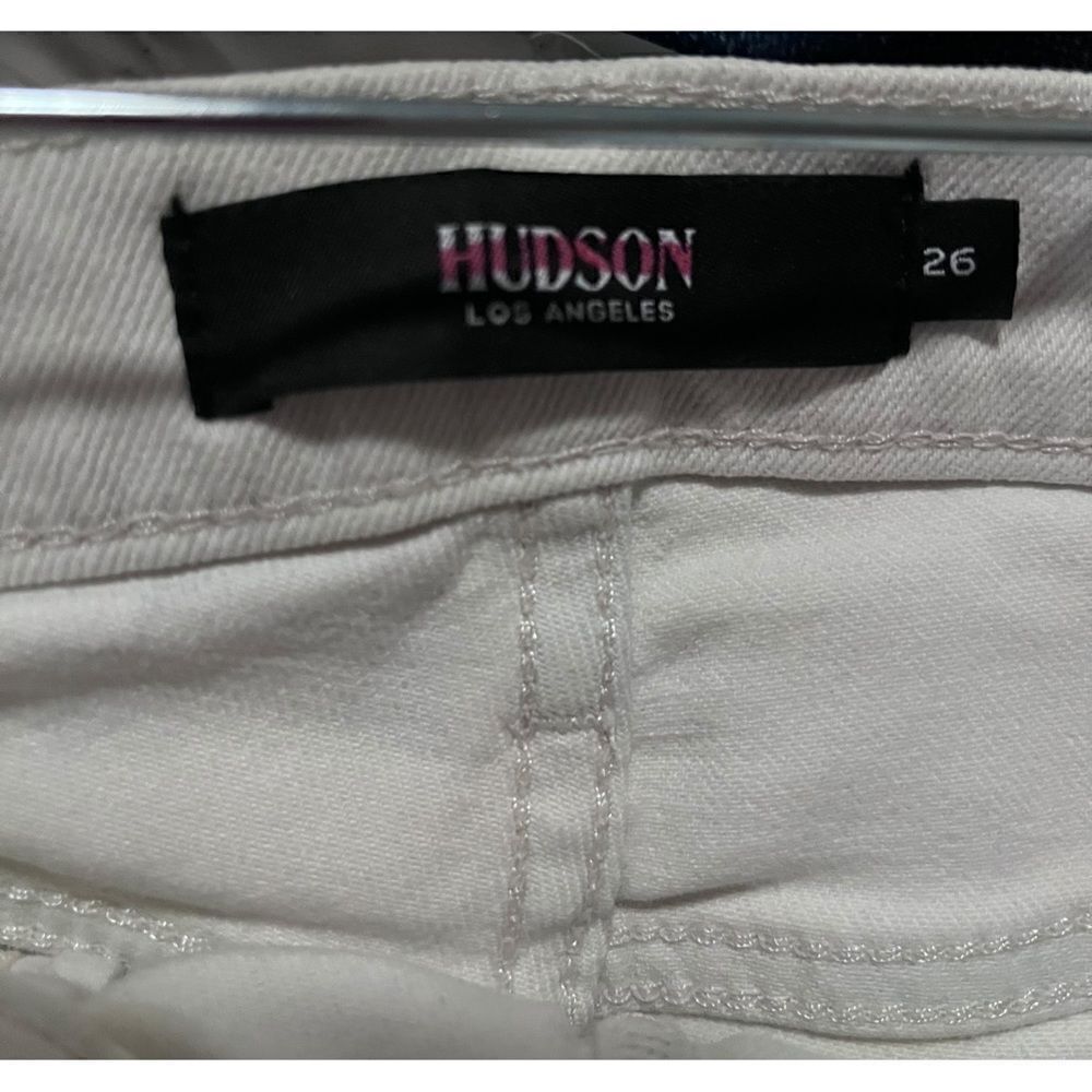 Hudson Jeans
Devon High-Rise Patchwork Boyfriend Shorts - Picture 3 of 6